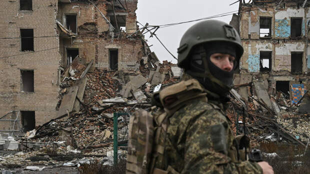 Беженец Кулик: ВСУ в Красноармейске атаковали дома с надписями «Здесь живут люди»