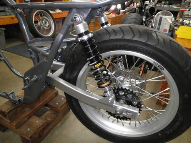 Yamaha XS750