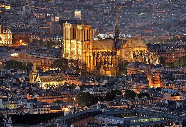 http://img0.liveinternet.ru/images/attach/c/2/73/290/73290722_3370771_notre_dame_de_paris.jpg