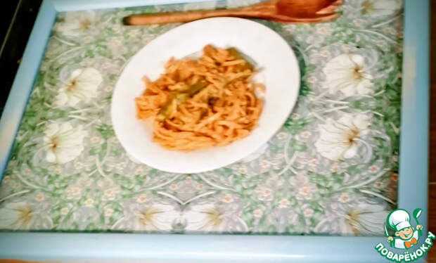 Лапша с крабом и спаржей