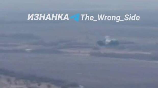 Появились кадры мощного удара ФАБ-500 по пункту дислокации ВСУ