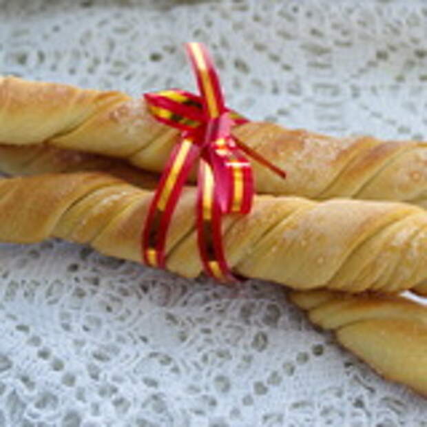 Хлебные палочки-завитушки
