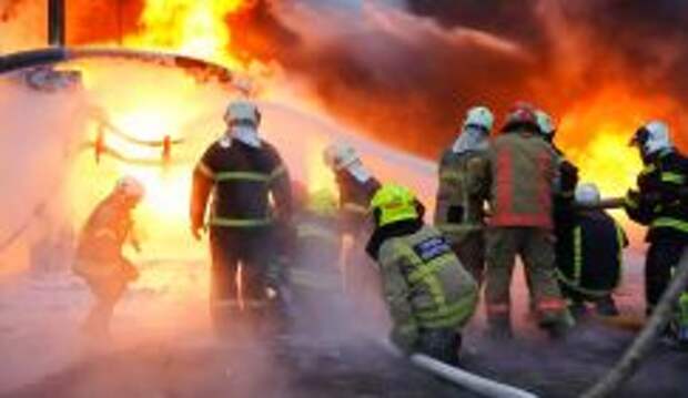 Ночной кошмар в Одессе – «ответка» за наши танкеры, турецкий ролкер с секретным грузом продолжает полыхать