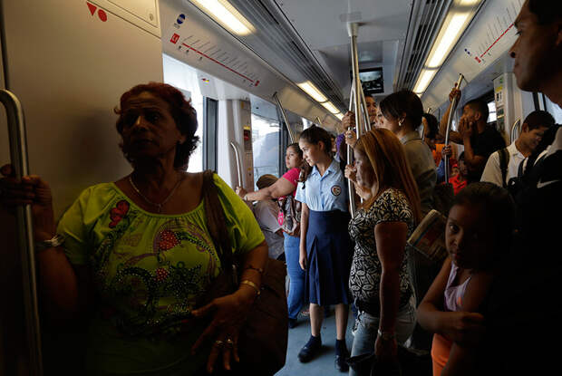 В Панама-Сити есть метро, оно открылось в 2014 году. 