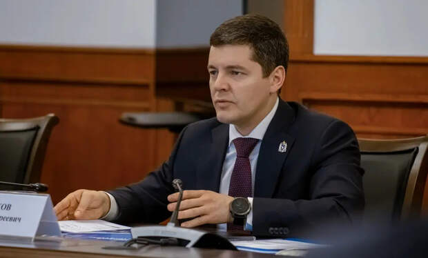 В Москве состоялась рабочая встреча Дмитрия Артюхова и министра транспорта РФ Романа Старовойта