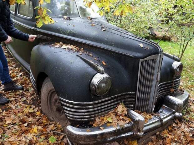 ЗиС-110, простоявший около 60 лет под открытым небом в Крыму barn find, ЗИС-110, авто, автомобили, зис, лимузин, олдтаймер, ретро авто