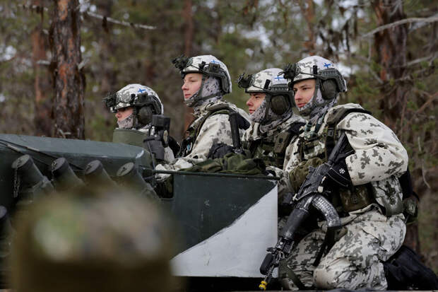 Министр Йонсон: Швеция может рассмотреть вопрос об отправке солдат на Украину