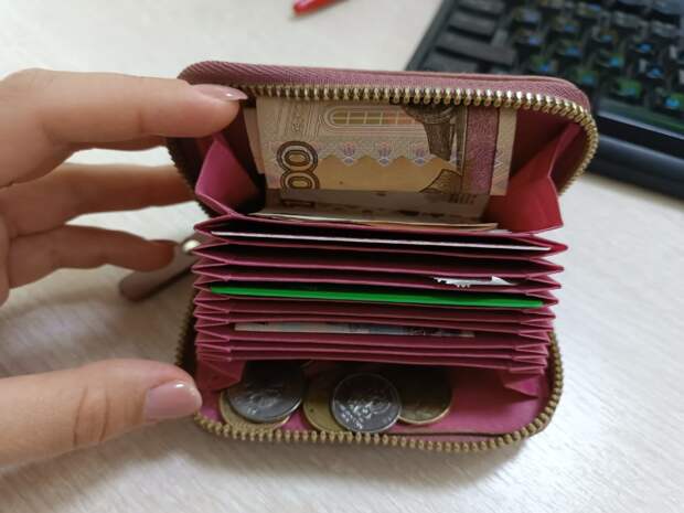 Ивановец расплатился в магазине чужой картой