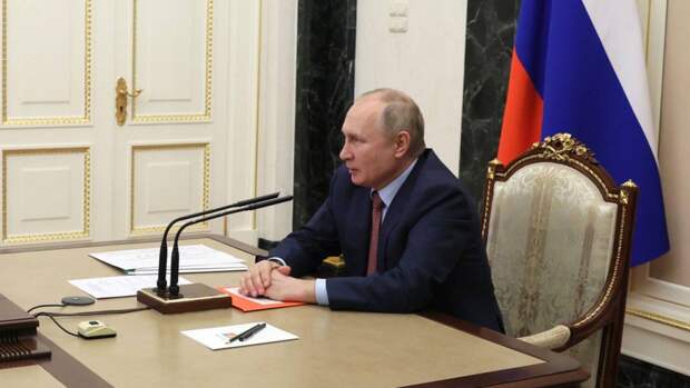 Политолог Ульман предложил собрать команду из экс-президентов США для встречи с Путиным
