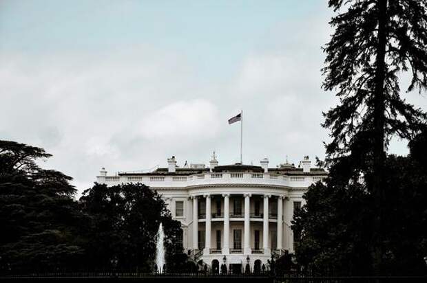 время в пределах 24 часов. 12 часов + 12 часов. Pm и am на часах в английском. время в пределах 24 часов. часы для изучения времени детям.