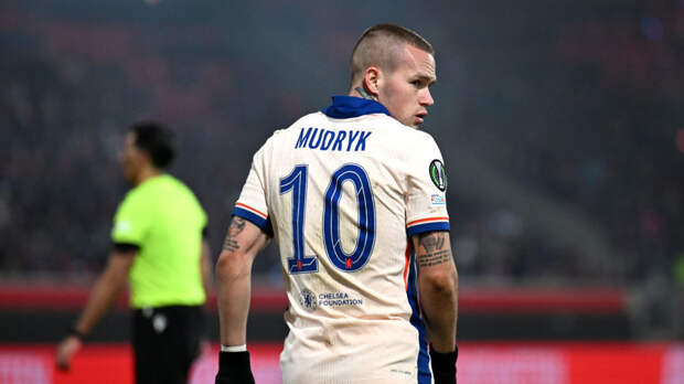 Дисквалифицированный за допинг Мудрик играет в компьютерные игры