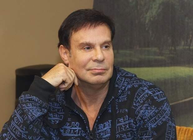 Ефим Шифрин намекнул на роман с 25-летней красавицей-врачом