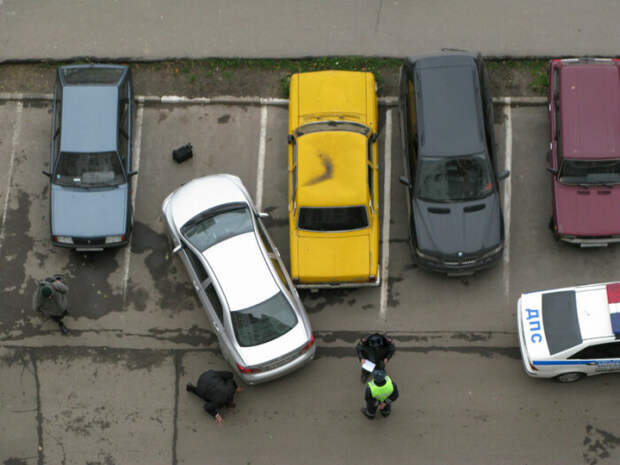 Парковаться лучше задом. |Фото: geekville.ru.