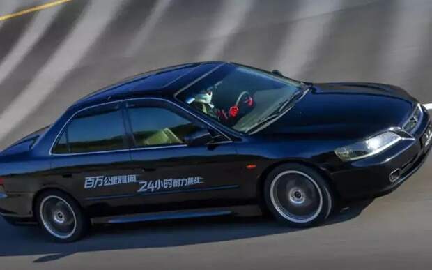 Старую Honda Accord испытали на выносливость