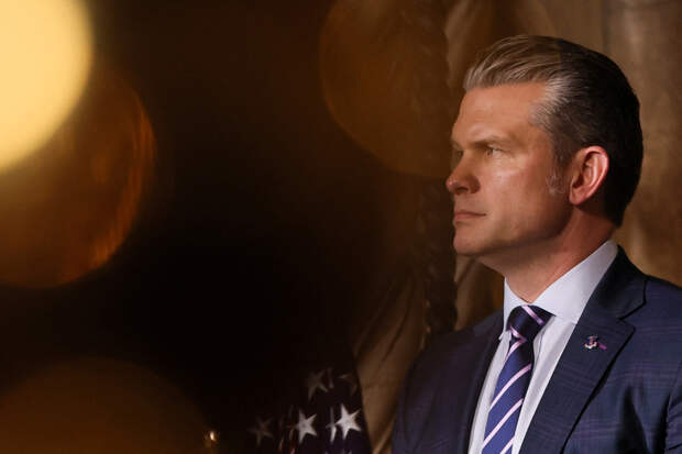 В Министерстве войны США нашли применение деньгам на помощь Украине