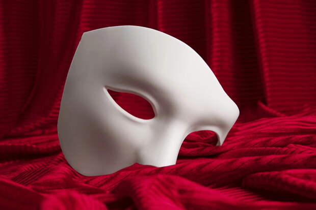 Родство с Долиной, запрет на Украине и помощь ДНР. Судьба актрисы Ирины Апексимовой