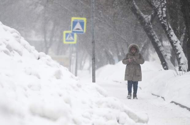 Сугробы в Москве превзошли сами себя