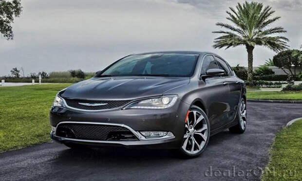 Среднеразмерный седан Крайслер 200 2015 (Chrysler 200)