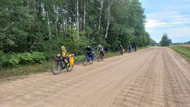 В путешествие на велосипеде.