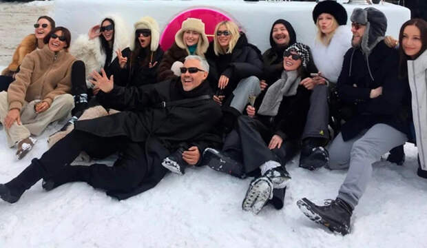 Скандальная вечеринка в Куршевеле: Головы уже летят - Известный телеведущий лишился работы