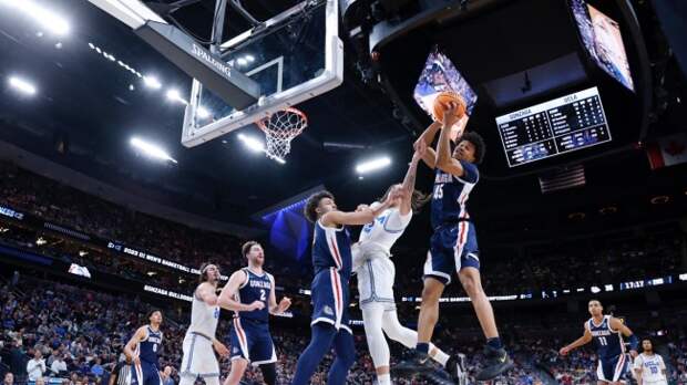 Gonzaga and UCLA square off in the NCAA tournament