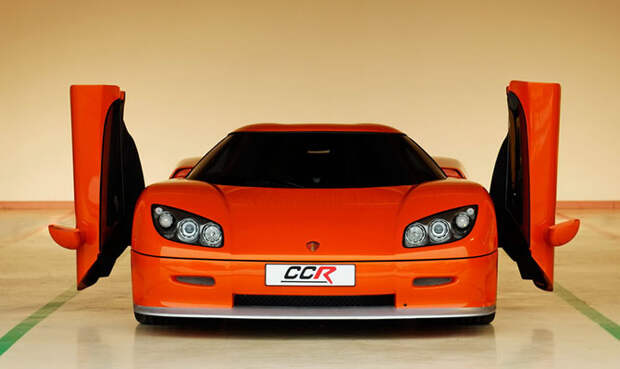 10 самых быстрых авто в мире