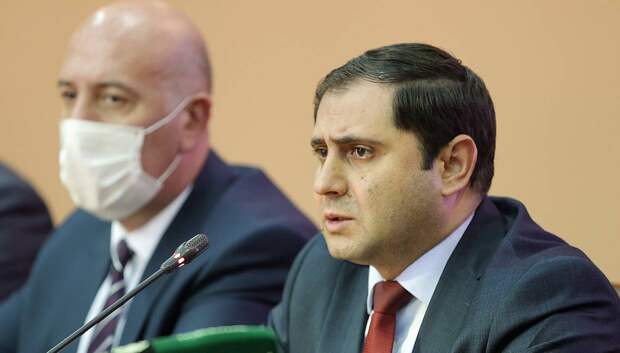 Почему вновь вспыхнули бои между Арменией и Азербайджаном