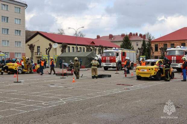 В Самаре прошли масштабные соревнования Приволжского федерального округа по ликвидации ДТП