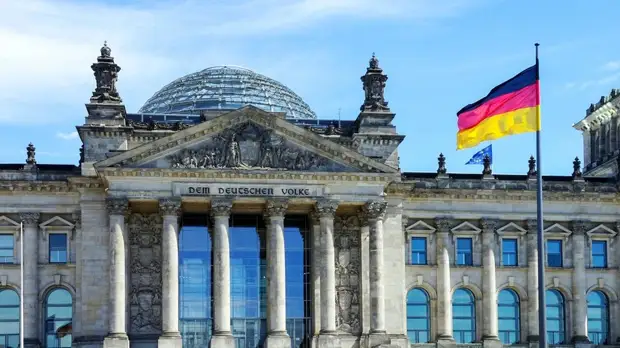 В кабмине ФРГ заявили об обсуждении Берлином гарантий безопасности для Москвы с союзниками