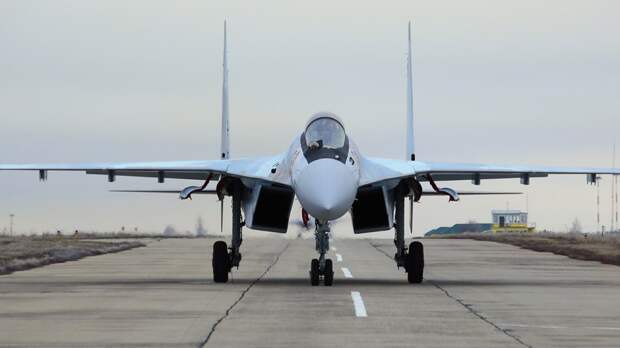 Минобороны: Су-30СМ российских ВКС в ходе патрулирования уничтожил самолет ВВС Украины