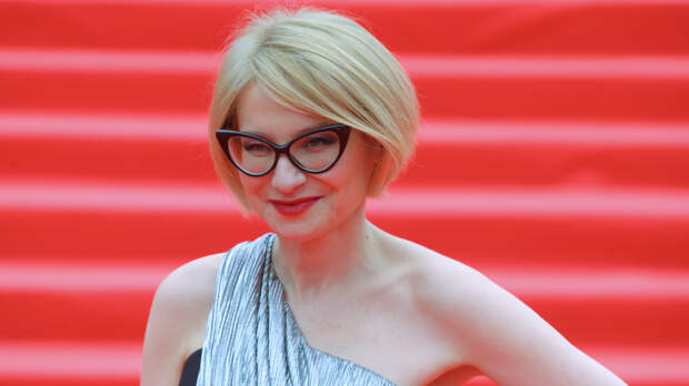 «Модный приговор», скандалы, тайный развод: жизнь Эвелины Хромченко