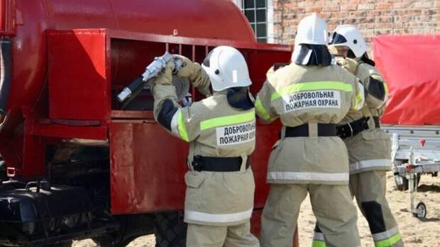 Двух детей спасли из горящей квартиры на Ставрополье