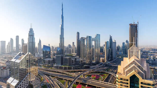 Юристы предупредили о росте налоговых претензий к россиянам в ОАЭ в 2026 году