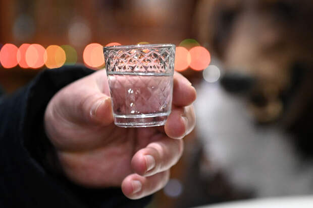 РИА Новости: в Москве зафиксировали самую низкую долю продажи водки в 2025 году