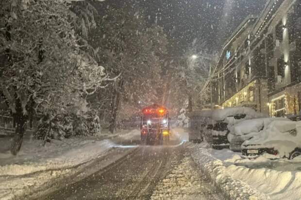 Снегопад: Оперштаб Кубани сообщает о ситуации на дорогах региона