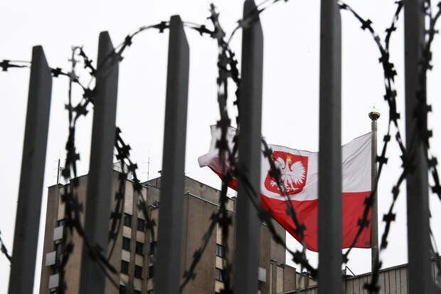 RMF24: Польша начала строительство нового заграждения на границе с Белоруссией