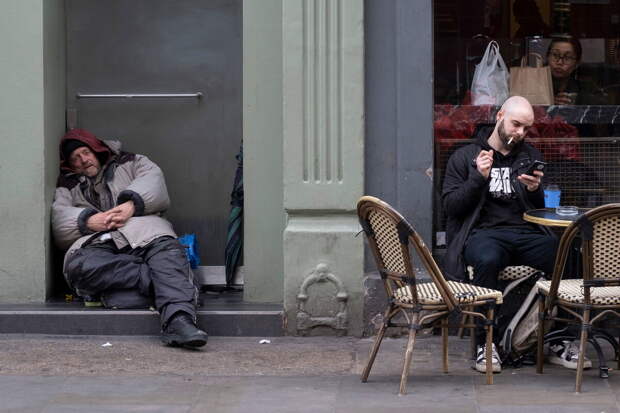 На фоне боевых действий на Украине продолжается экономическое противостояние стран Запада против России.-5