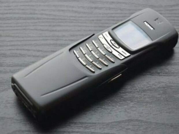 7. Nokia 8910