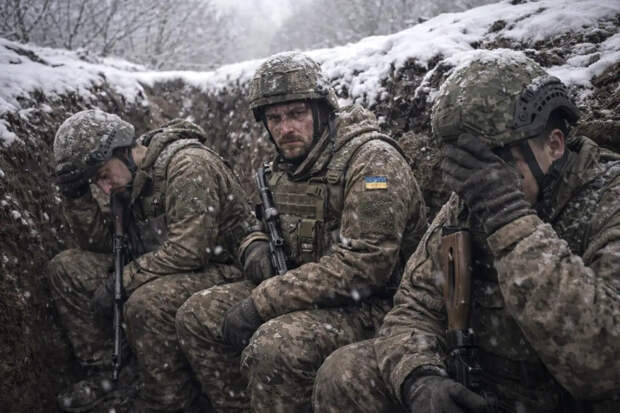 Как Киев пытается купить новую армию