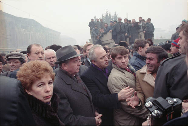 Михаил Горбачев: как он изменил Россию и мир (ФОТО)