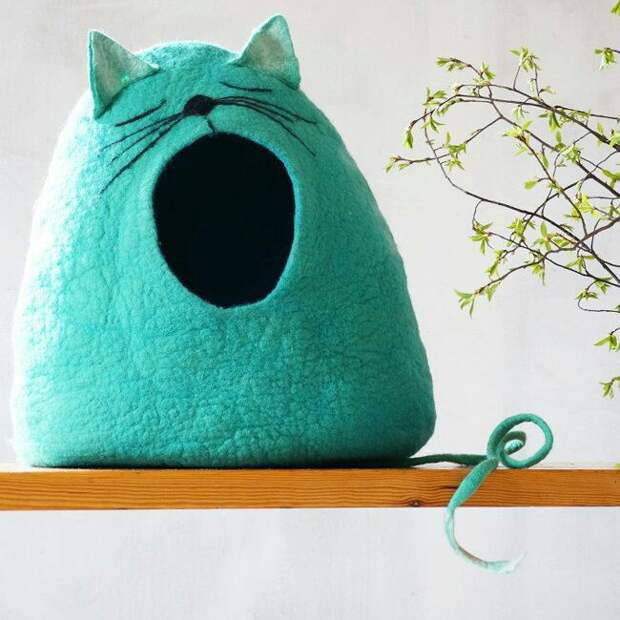 Кот который вяжет (подборка лежанок)