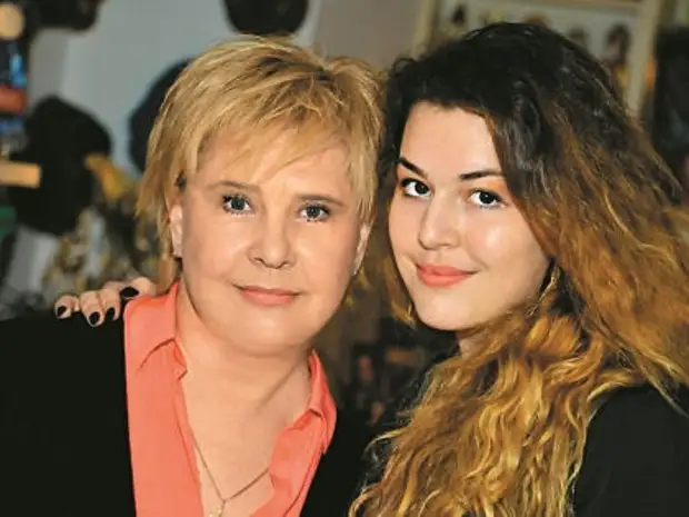 Татьяна догилева фото с дочерью