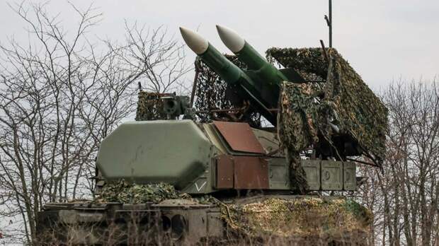 Силы ПВО за 7 часов перехватили 54 украинских БПЛА над Московским и другими регионами