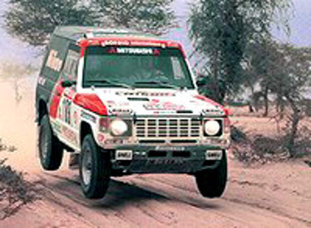 Mitsubishi Pajero знамениты своими успешными выступлениями в ралли-рейдах.