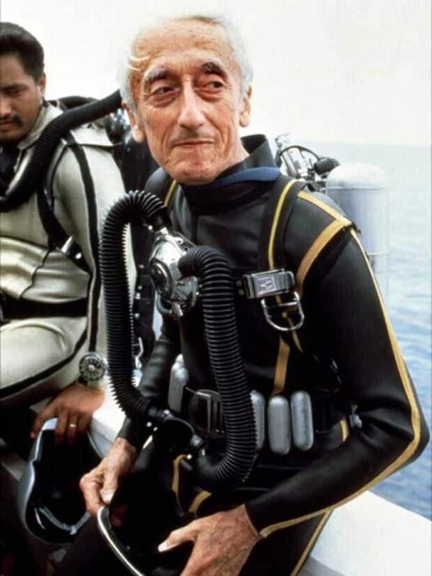 Жак Ив Кусто – изобретатель автономного дыхательного аппарата для подводного плавания