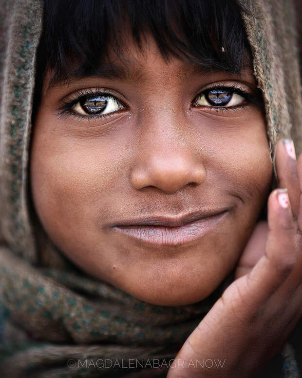 ulichnye-portrety-iz-Indii-fotograf-Magdalena-Bagryanov 25