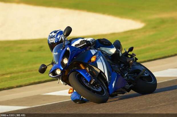 Фотографии спортбайка Yamaha YZF-R1 2012