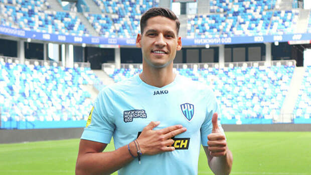 Кечкеш подписал контракт с  Кечкеш подписал контракт с