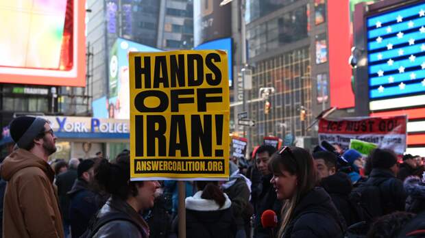 США ничего не смогли. Всему миру стало очевидно: они лают, но не кусают