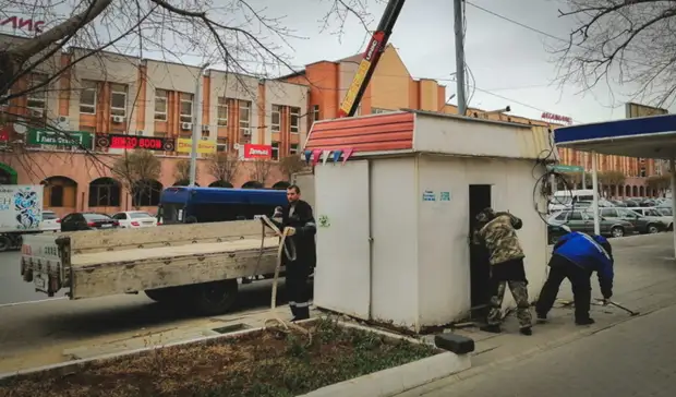 Мэрия Казани продолжает воевать с киосками